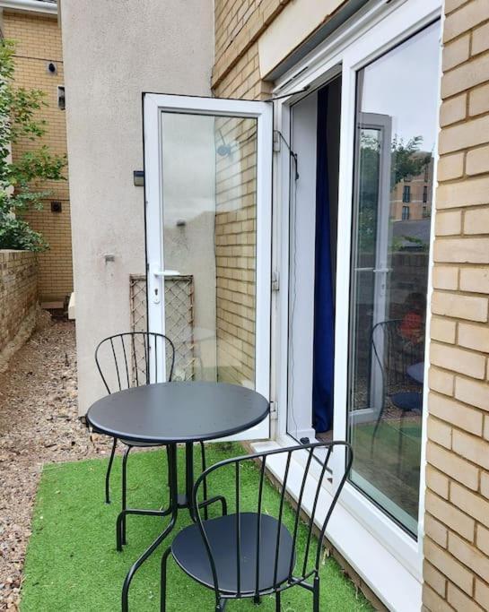 Kent, Dartford Station Apartments Exterior photo